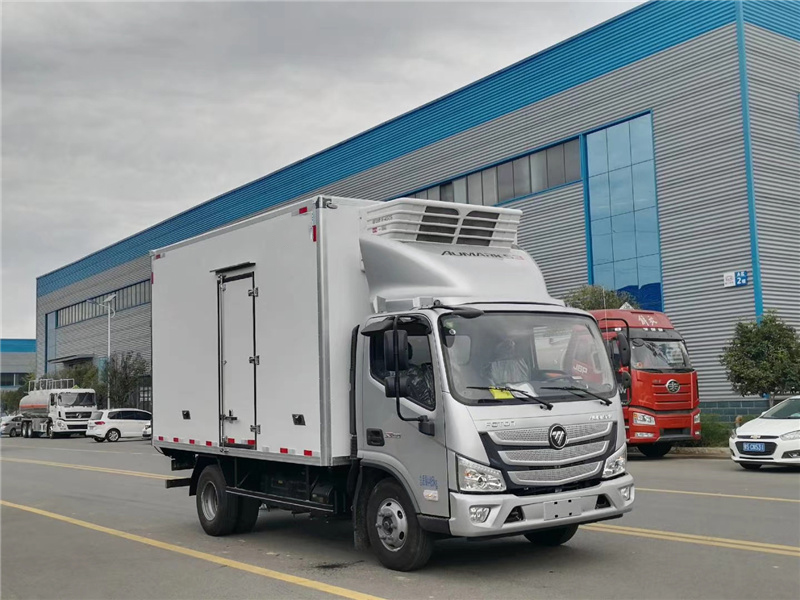 国六福田欧马可S1宽体冷藏车156马力